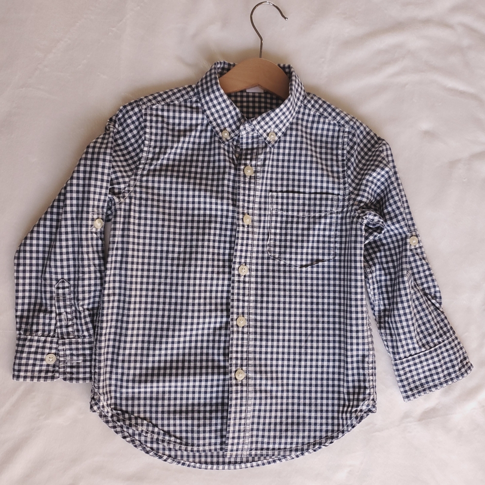 Classic Checkered Button-Up Shirt